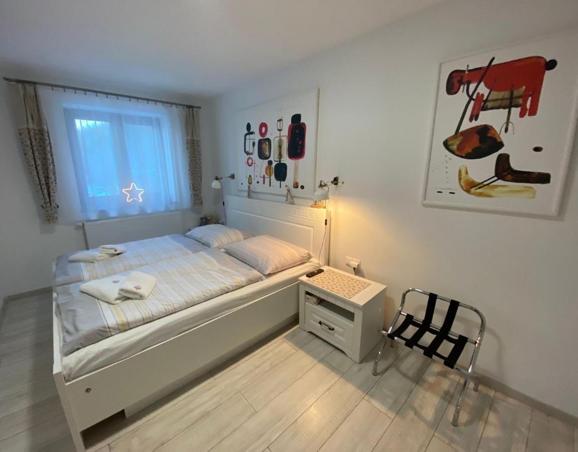 Maliarik – Apartmán Deluxe Demänovská Dolina Exterior foto