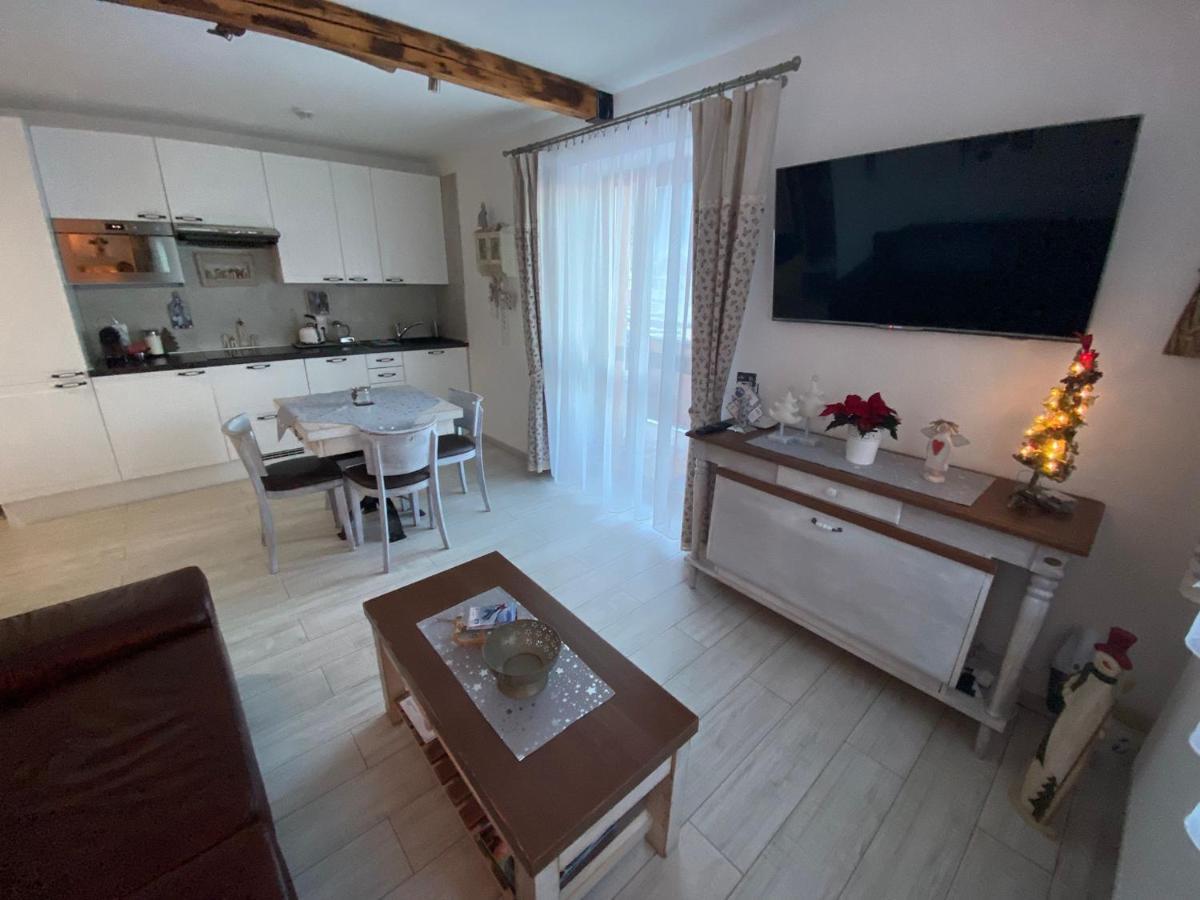 Maliarik – Apartmán Deluxe Demänovská Dolina Exterior foto